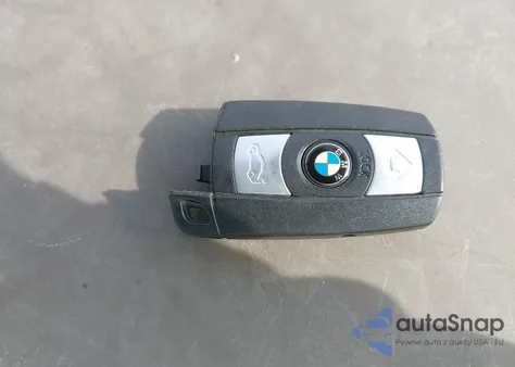 2013 BMW X1 Sdrive28I из США, поврежденный, VIN WBAVM1C5XDVW41654